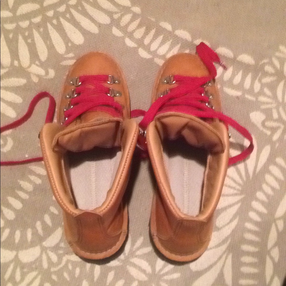 SOLD Danner Mountain Light Cascade Hiking boots - Picture 5 of 8